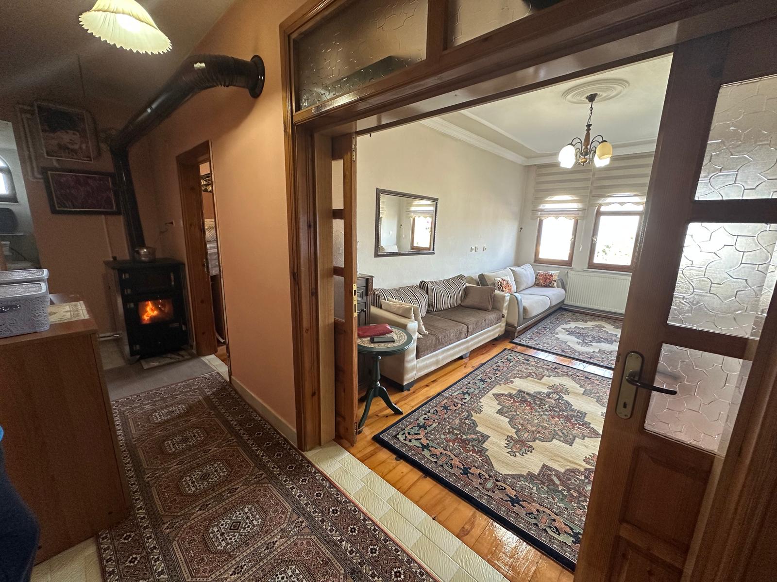 MABEL GAYRİMENKUL/DENİZLİ'DE ANA YOLA SIFIR SATILIK ARSA VE BİNA